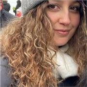 offro ripetizioni  per ragazzi fino alla terza media. Ho la certificazione B2 di inglese